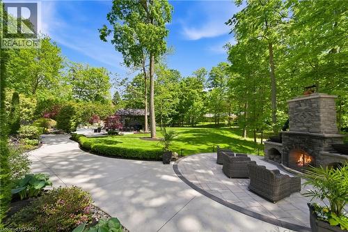 3205 Highpoint Court, Burlington, ON - Outdoor