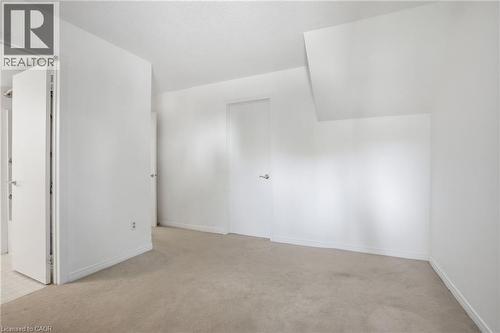 2530 Northampton Boulevard Unit# 65, Burlington, ON - Indoor Photo Showing Other Room