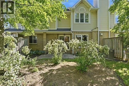 2530 Northampton Boulevard Unit# 65, Burlington, ON - Outdoor
