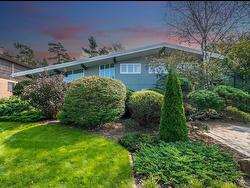 5830 Chain Rock Drive  Halifax, NS B3H 1A1