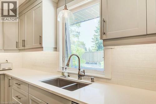 345 Old Stone Road, Waterloo, ON - Indoor Photo Showing Kitchen With Double Sink