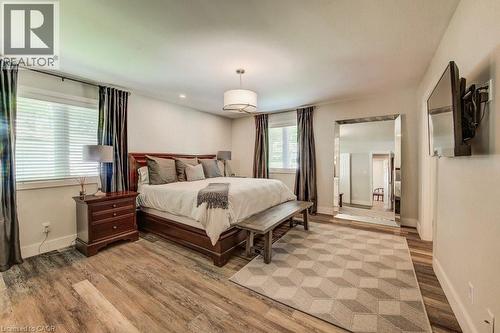 345 Old Stone Road, Waterloo, ON - Indoor Photo Showing Bedroom