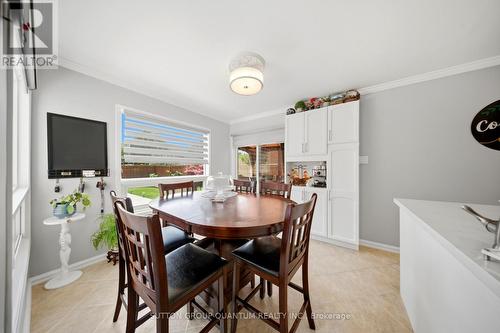 276 Lech Walesa Drive, Mississauga, ON - Indoor Photo Showing Dining Room