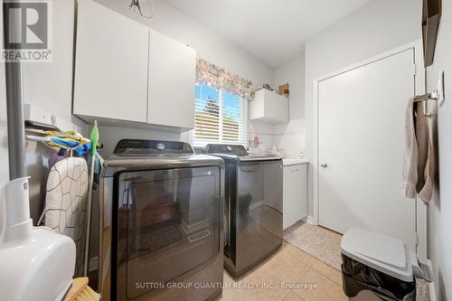 276 Lech Walesa Drive, Mississauga, ON - Indoor Photo Showing Laundry Room