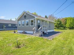 170 Oak Street  Pictou, NS B0N 1C0