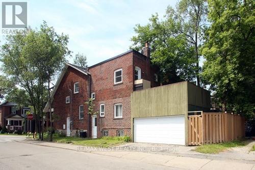 UPPER LEVEL - 420 ANNETTE STREET , Toronto, Ontario M6P 1R9 3