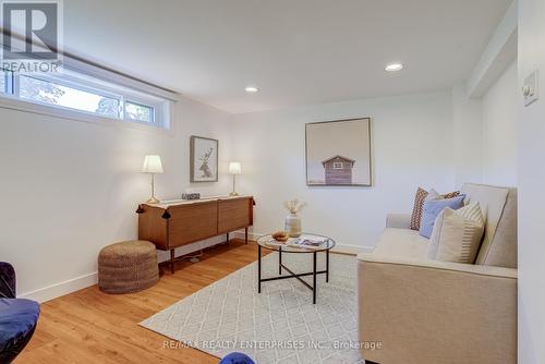 2347 Brookhurst Road, Mississauga, ON - Indoor