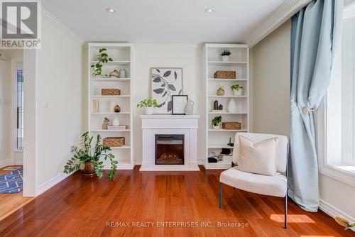2347 Brookhurst Road, Mississauga, ON - Indoor With Fireplace