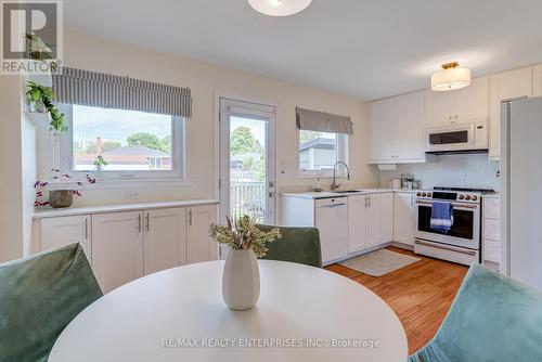 2347 Brookhurst Road, Mississauga, ON - Indoor