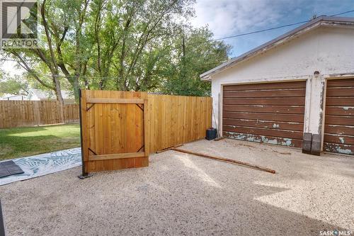 606 6Th Street W, Chaplin, SK - Outdoor With Exterior