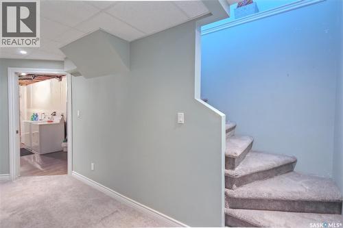606 6Th Street W, Chaplin, SK - Indoor