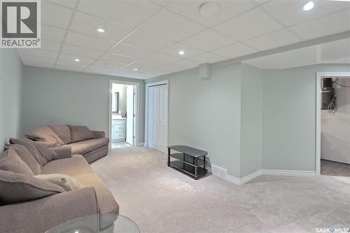 606 6Th Street W, Chaplin, SK - Indoor