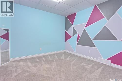 606 6Th Street W, Chaplin, SK - Indoor Photo Showing Other Room