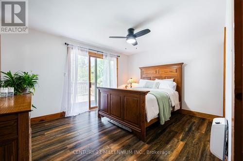 793004 3Rd Line Ehs Line, Mono, ON - Indoor Photo Showing Bedroom