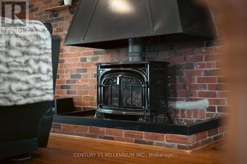 793004 3Rd Line Ehs Line, Mono, ON - Indoor With Fireplace