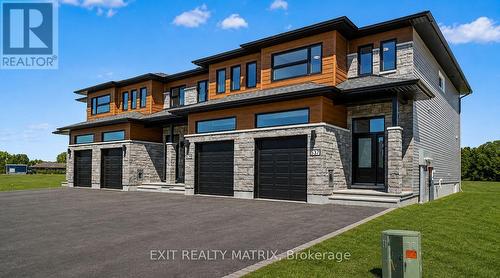 537 REGINA STREET  Russell, ON K0A 1W0