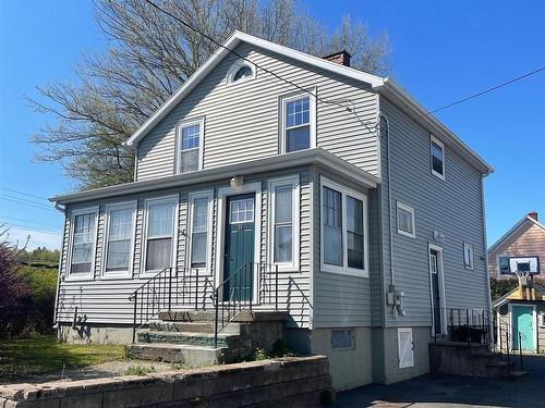 80 Alexandra Street  Sydney, NS B1S 2E1