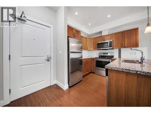 3229 Skyview Lane Unit# 306, West Kelowna, BC - Indoor Photo Showing Kitchen With Double Sink