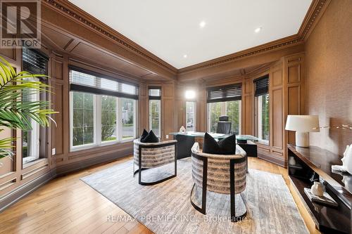 35 Normandale Crescent, Toronto, ON - Indoor