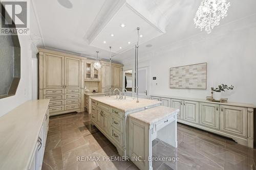 35 Normandale Crescent, Toronto, ON - Indoor Photo Showing Other Room