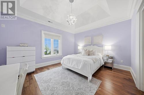 35 Normandale Crescent, Toronto, ON - Indoor Photo Showing Bedroom