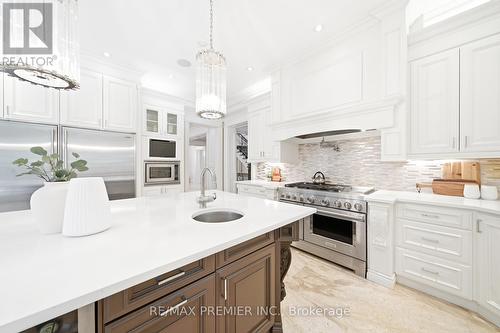 35 Normandale Crescent, Toronto, ON - Indoor Photo Showing Dining Room