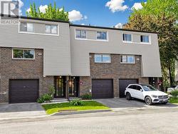 28 - 2020 PHARMACY AVENUE Toronto, ON M1T 1H8