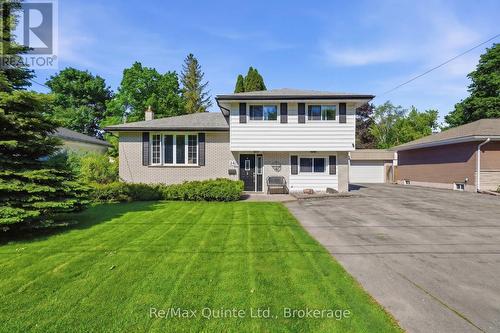 26 APPLEWOOD DRIVE  Belleville (Belleville Ward), ON K8P 4E2