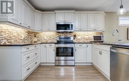 41 Cortland Way, Brighton, ON - Indoor Photo Showing Dining Room