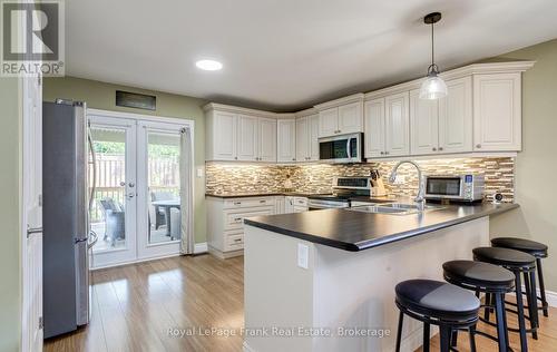 41 Cortland Way, Brighton, ON - Indoor Photo Showing Kitchen With Upgraded Kitchen