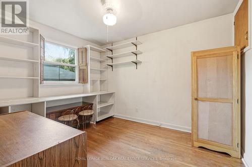 337 St. Paul Street, Burlington, ON - Indoor
