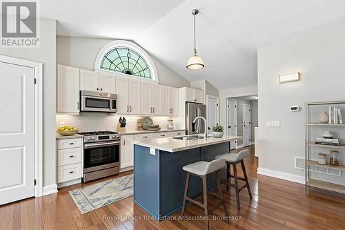 *VIRTUALLY STAGED* - 54 Frederick Street, Brampton, ON - Indoor Photo Showing Kitchen With Double Sink With Upgraded Kitchen