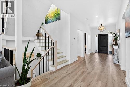 4286 Victoria Avenue, Vineland Station, ON - Indoor Photo Showing Other Room