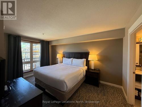 353 - 156 Jozo Weider Boulevard, Blue Mountains, ON - Indoor Photo Showing Bedroom