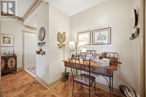 Ph403 - 30 Anglesey Boulevard, Toronto, ON - Indoor