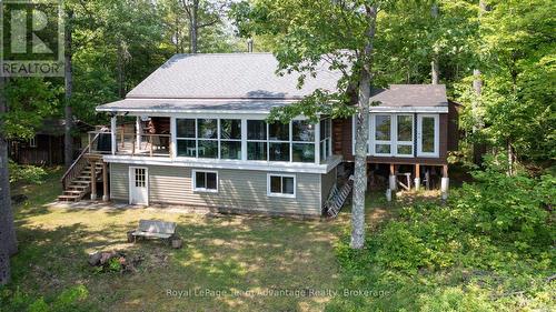 25 Limbert Lane N, Mcdougall, ON 