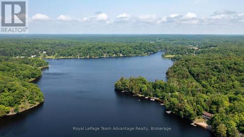 25 Limbert Lane N, Mcdougall, ON 