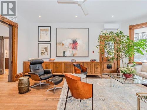 80 London Road W, Guelph (Exhibition Park), ON - Indoor