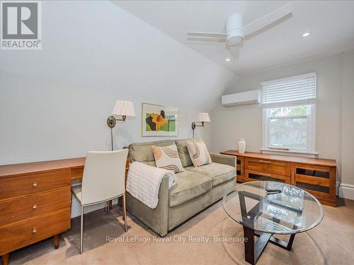 80 London Road W, Guelph (Exhibition Park), ON - Indoor