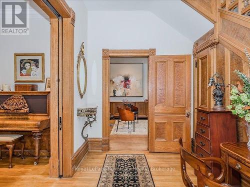 80 London Road W, Guelph (Exhibition Park), ON - Indoor Photo Showing Other Room