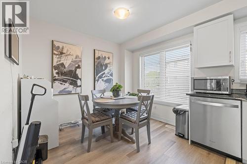 40 Radison Lane, Hamilton, ON - Indoor Photo Showing Other Room