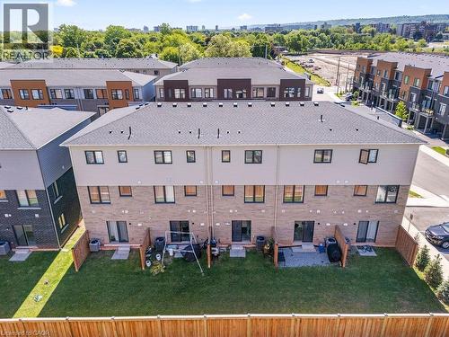 40 Radison Lane, Hamilton, ON - Outdoor