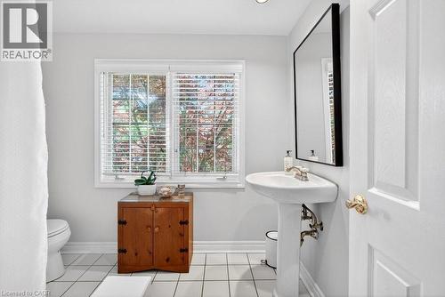 1398 Baldwin Street, Burlington, ON - Indoor Photo Showing Bathroom