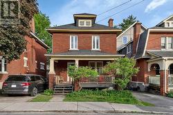 118 AYLMER AVENUE  Ottawa, ON K1S 2X9