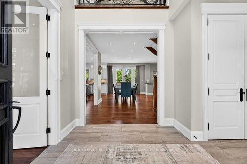 2470 Applewood Drive, Oakville, ON - Indoor Photo Showing Other Room