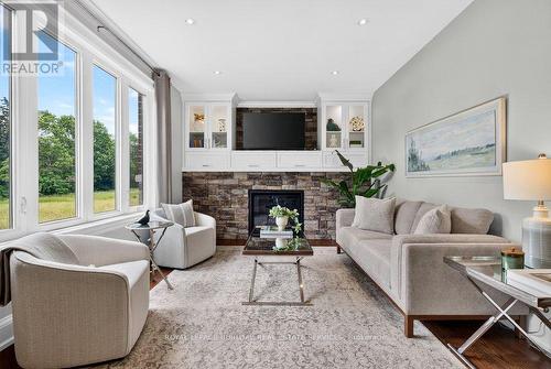 2470 Applewood Drive, Oakville, ON - Indoor Photo Showing Living Room With Fireplace