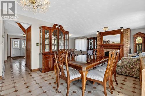 36 Chancery Circle, St. Catharines (Vine/Linwell), ON - Indoor Photo Showing Dining Room