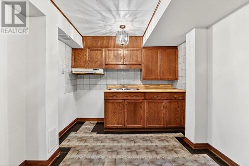 36 Chancery Circle, St. Catharines (Vine/Linwell), ON - Indoor Photo Showing Other Room