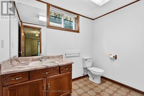 36 Chancery Circle, St. Catharines (Vine/Linwell), ON - Indoor Photo Showing Bathroom