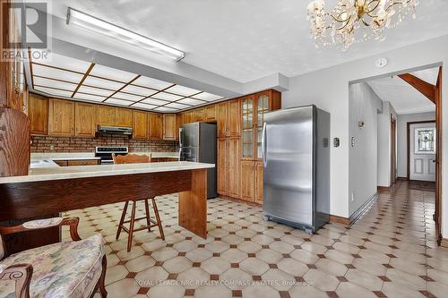 36 Chancery Circle, St. Catharines (Vine/Linwell), ON - Indoor Photo Showing Kitchen